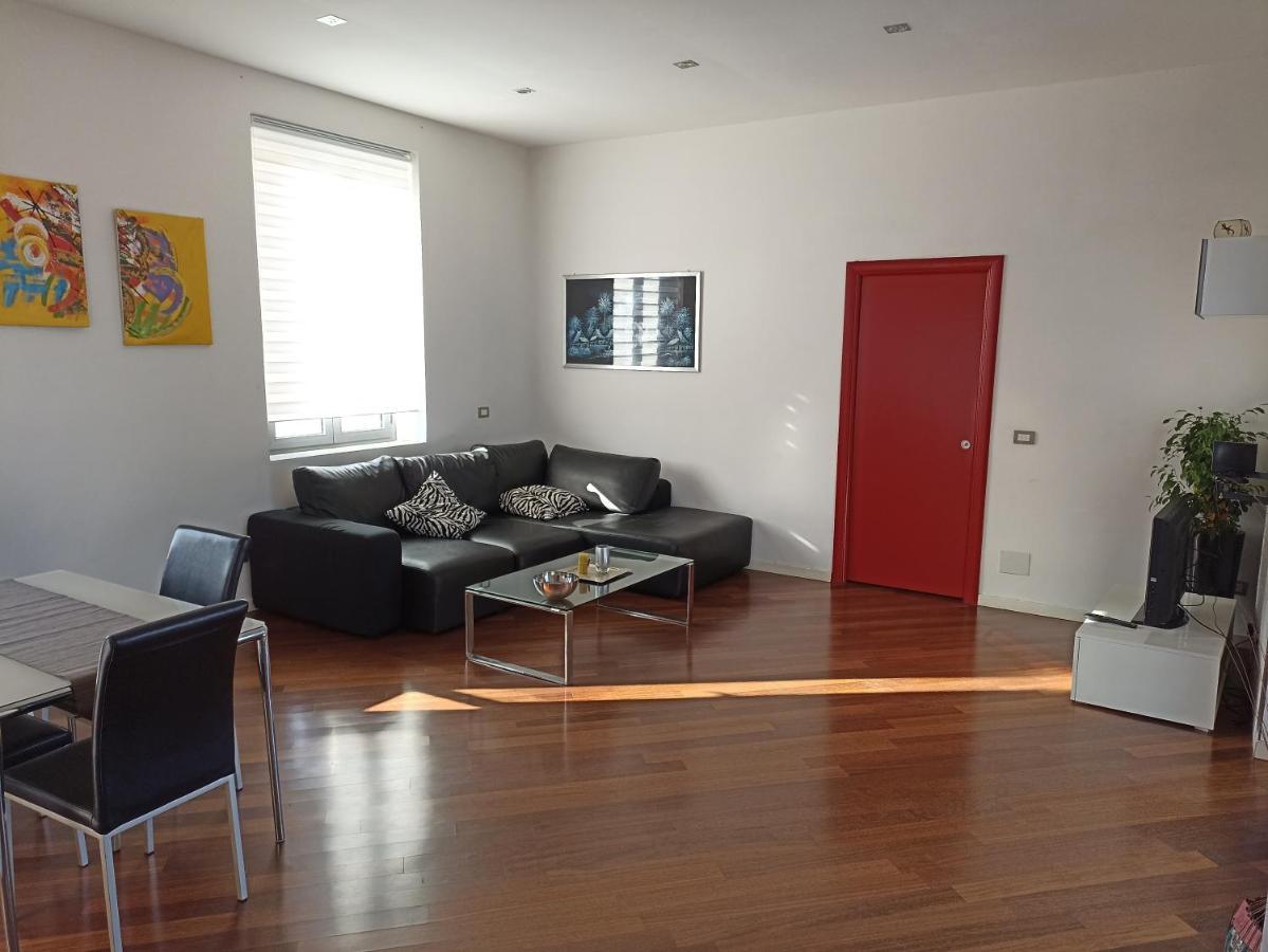 Apartmán Attico Gabriel Civitavecchia Exteriér fotografie