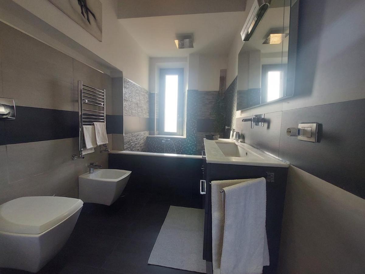 Apartmán Attico Gabriel Civitavecchia Exteriér fotografie