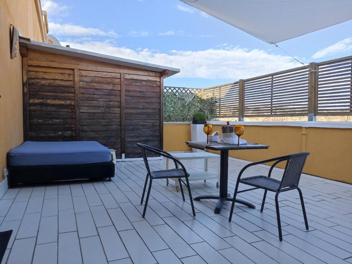 Apartmán Attico Gabriel Civitavecchia Exteriér fotografie
