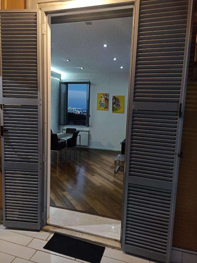 Apartmán Attico Gabriel Civitavecchia Exteriér fotografie